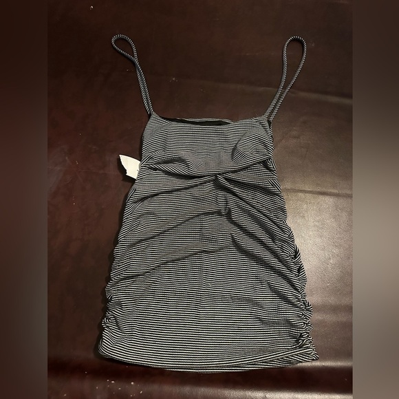 Misty rose tank - Picture 5 of 6